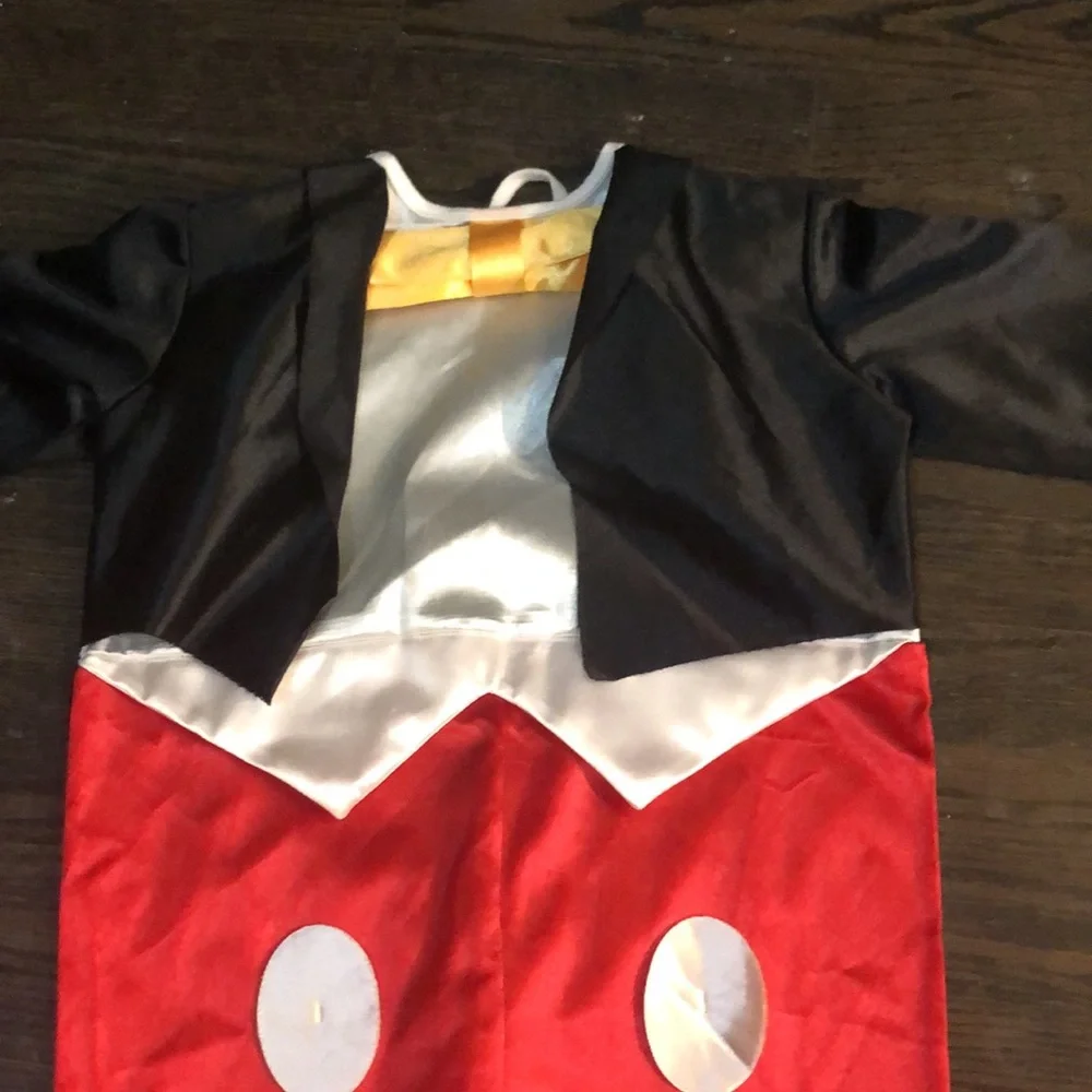 Vintage Mickey and Friends Costume. Size4-6